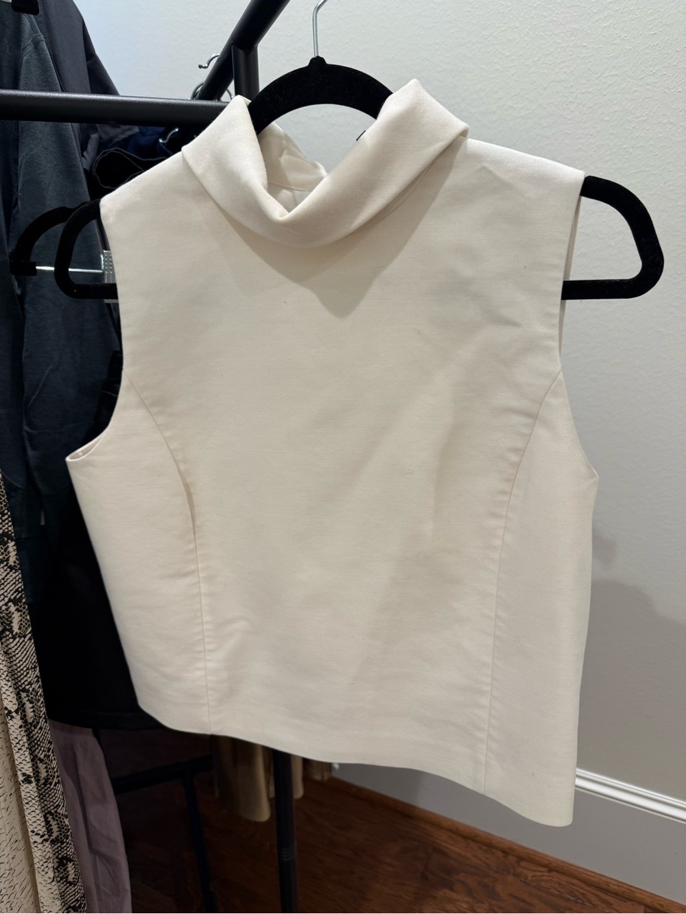Theory Cream Mock Neck Sleeveless Camisole